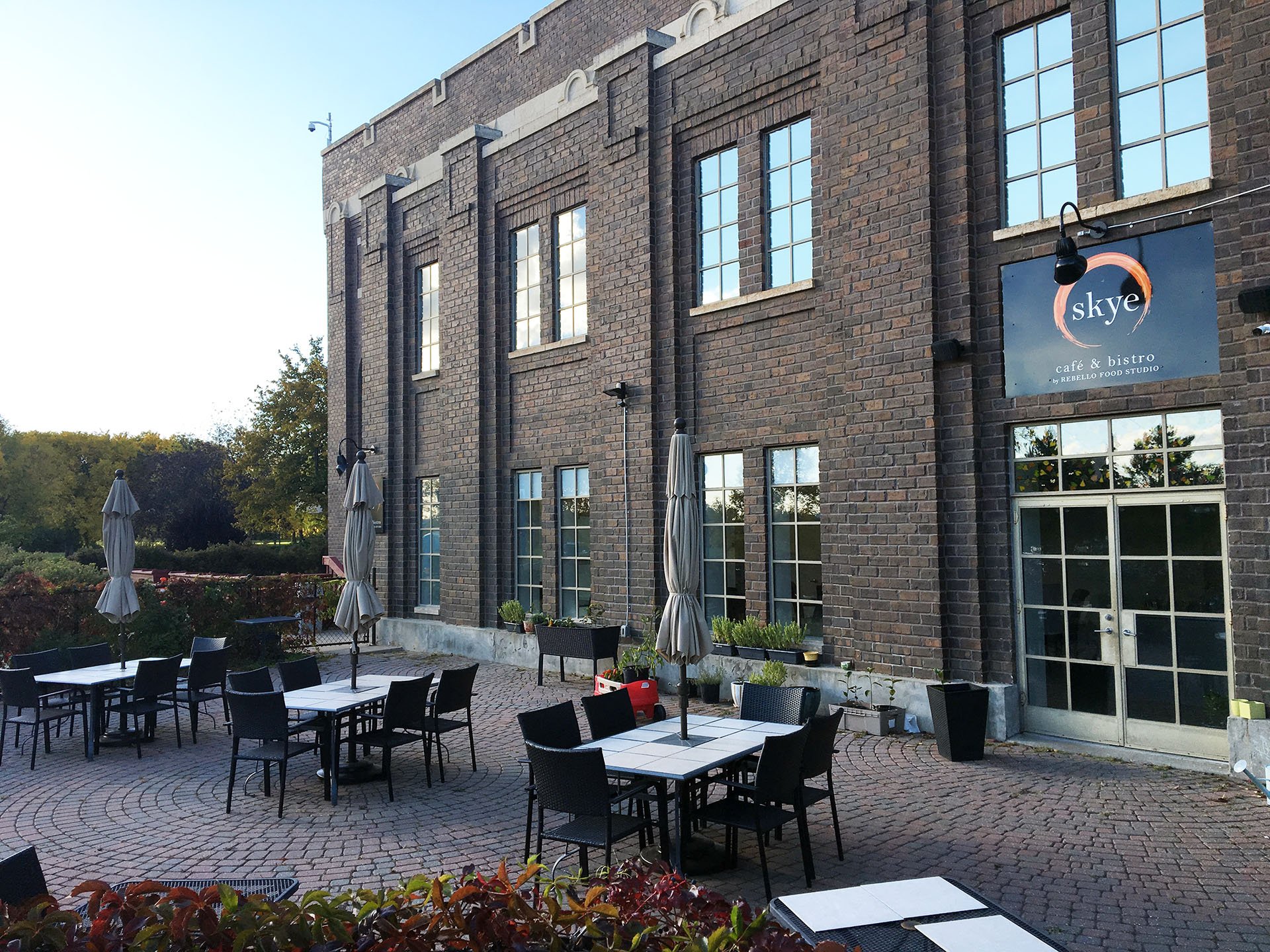 Skye-Cafe-Bistro-pic